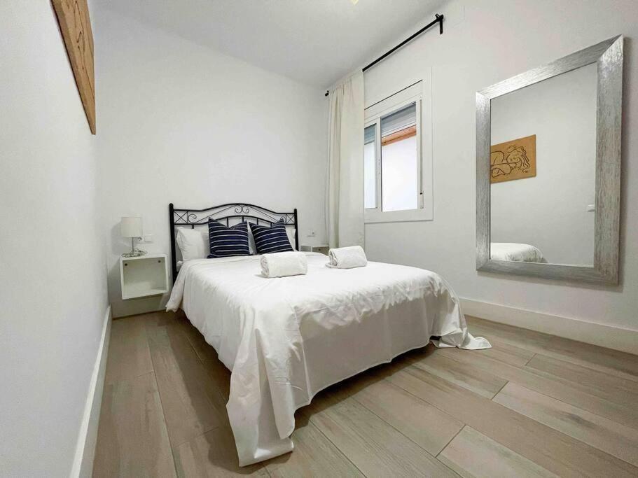 @hostourist Bcn Fira Granvia Plaza Europa-justicia L'Hospitalet de Llobregat